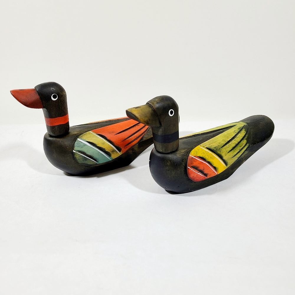 Folk Art Hand Carved Hand Painted Wooden Ducks Set of 2